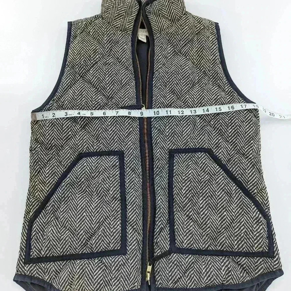 J CREW Puffer Vest Womens xs Black Brown Herringbone Quilted Sleeveless Zip - Picture 3 of 8